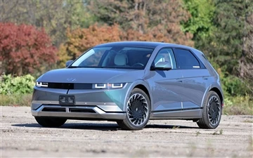 Ootamatu võimsuse kaotus sõidu ajal? NHTSA uurib Hyundai IONIQ 5