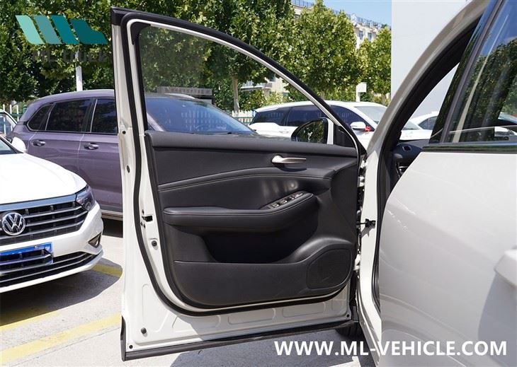 2024 SAIC GM WuLing BaoJun YunHai SUV