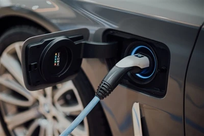 Ühendkuningriigi autotööstuse assotsiatsioon langetab 2024. aasta kogu aasta ...