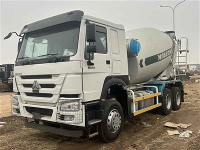 Uus Sinotruk HOWO 6×4 mikserauto